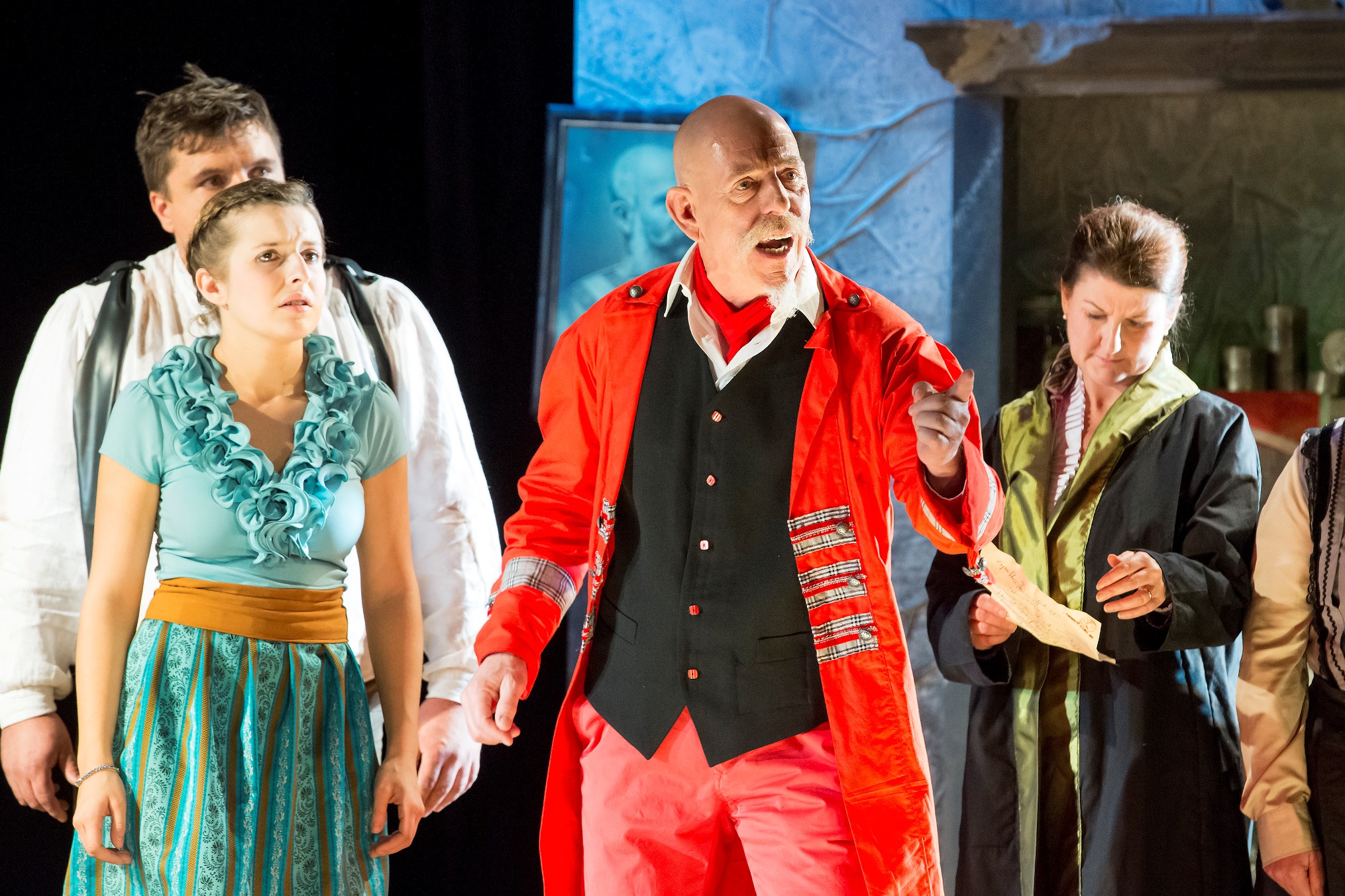 Auftritt 7 Der Zerbrochene Krug Produktionen – THEATER.RUM